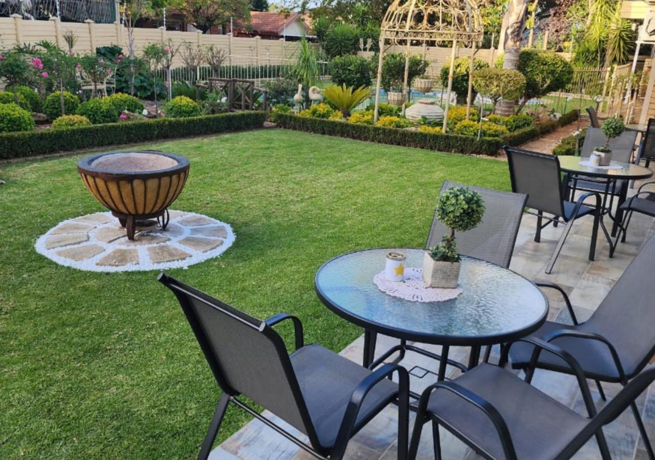 Villa Rose Cottages Bloemfontein Dış mekan fotoğraf